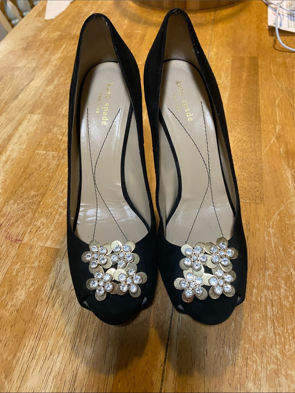 Beautiful Kate spade  Black Peep-Toe Pumps with Gold Crystal Floral Accents